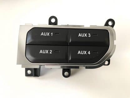 Mopar: Přídavná tlačítka na panelu AUX Jeep Wrangler