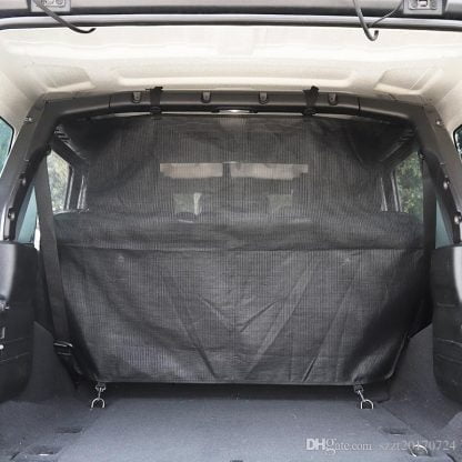 Off4rd: Jeep Wrangler trunk separation grid