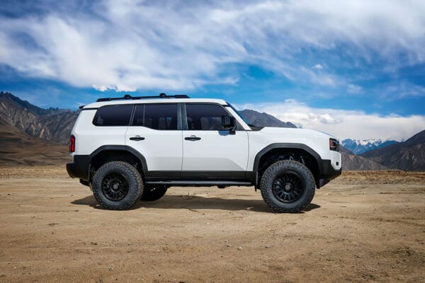 ICON 2024 Toyota Land Cruiser 250 Series, 1.25-3" Lift, Stage 8 Suspension System, Tubular - Image 4